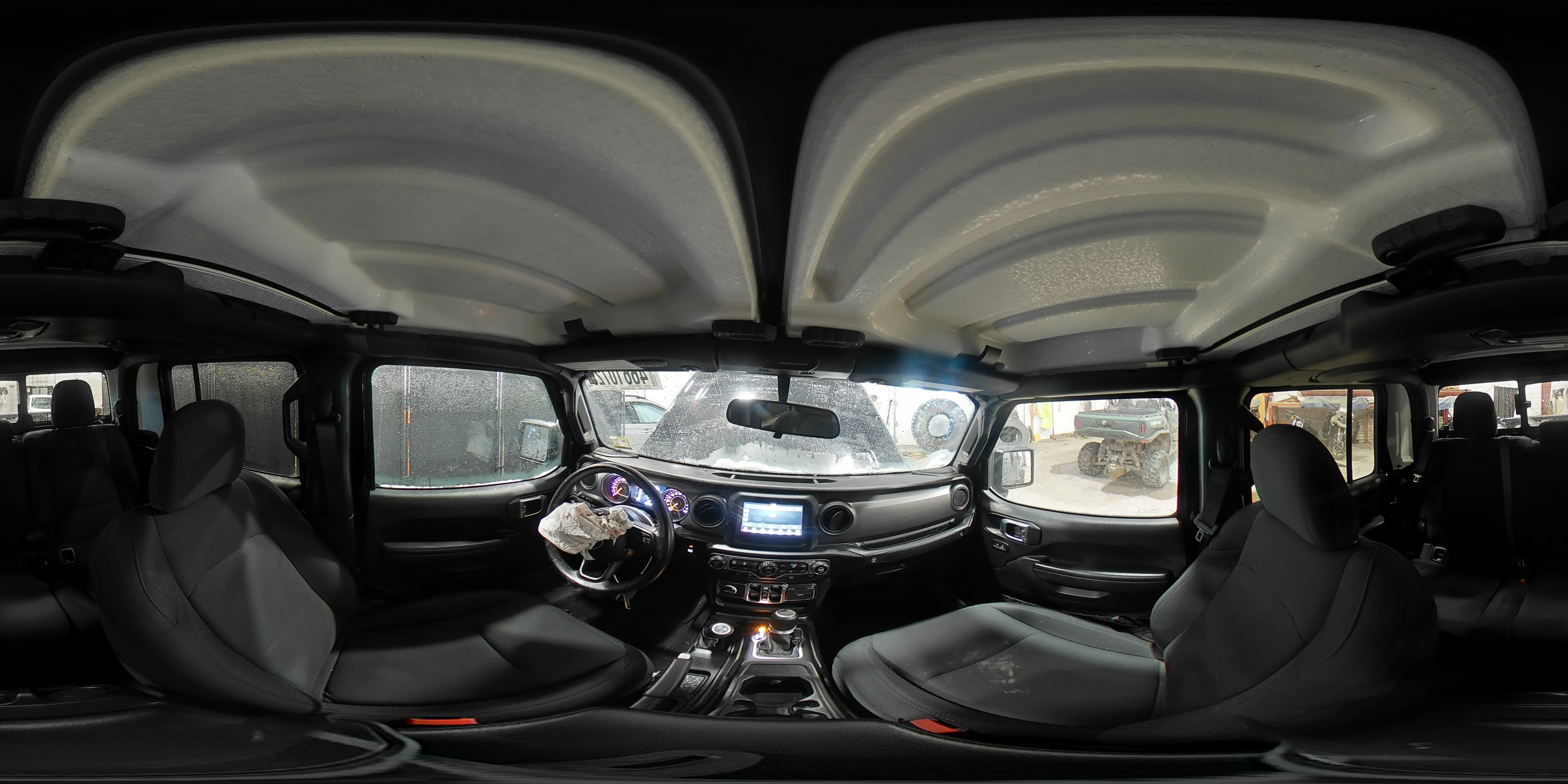 2021 Jeep Gladiator - Image 14