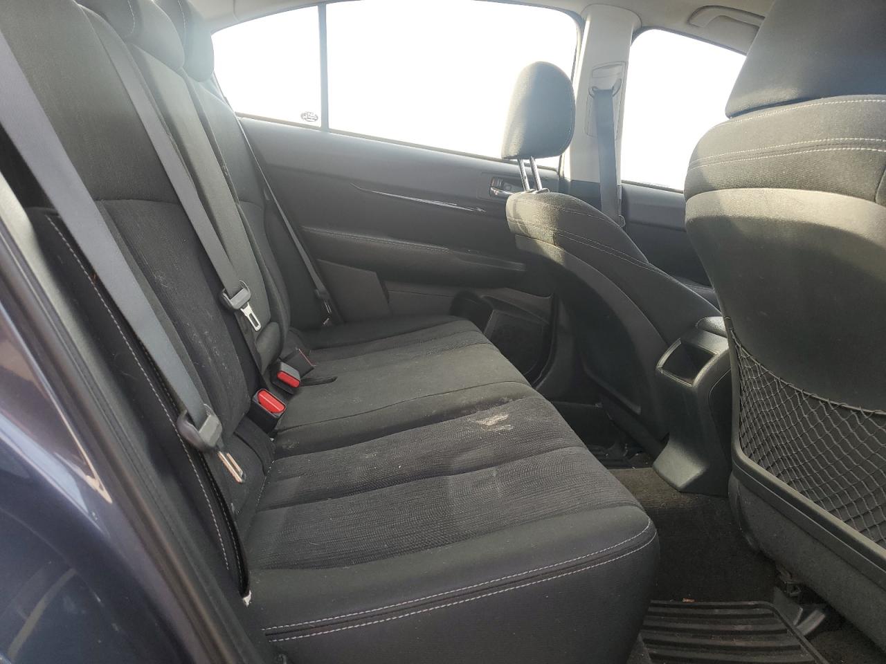 2014 Subaru Legacy - Image 10