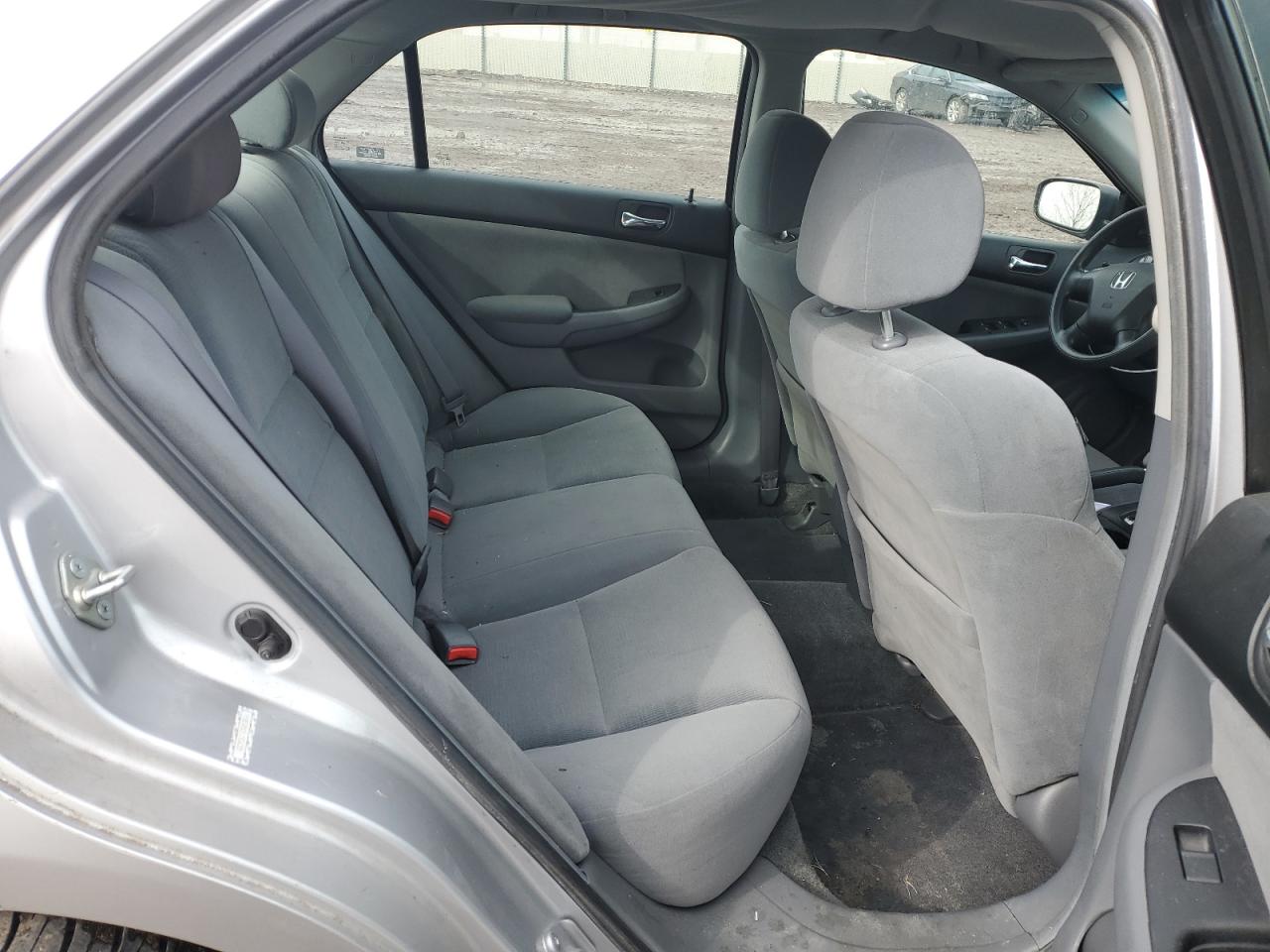 2007 Honda Accord - Image 10