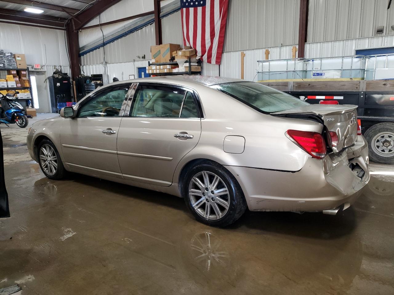 2007 Toyota Avalon - Image 2