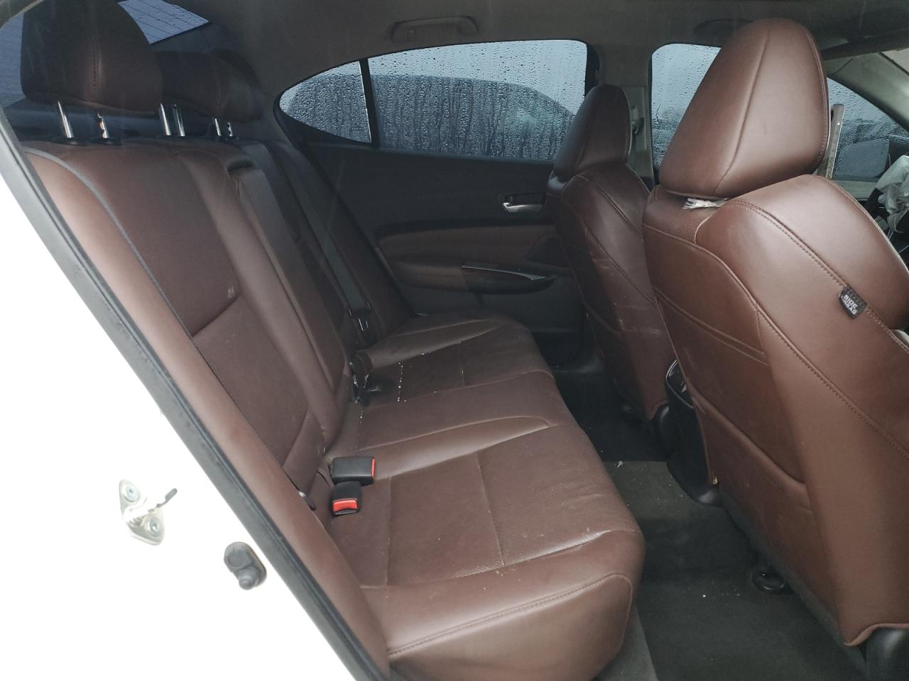 2015 Acura TLX - Image 11