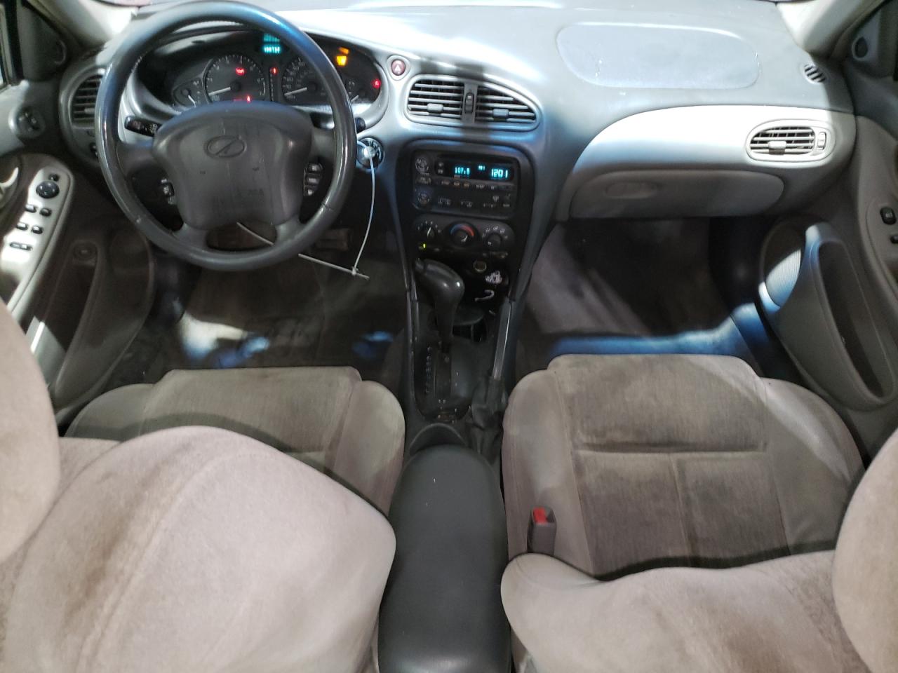 2003 Oldsmobile Alero - Image 8