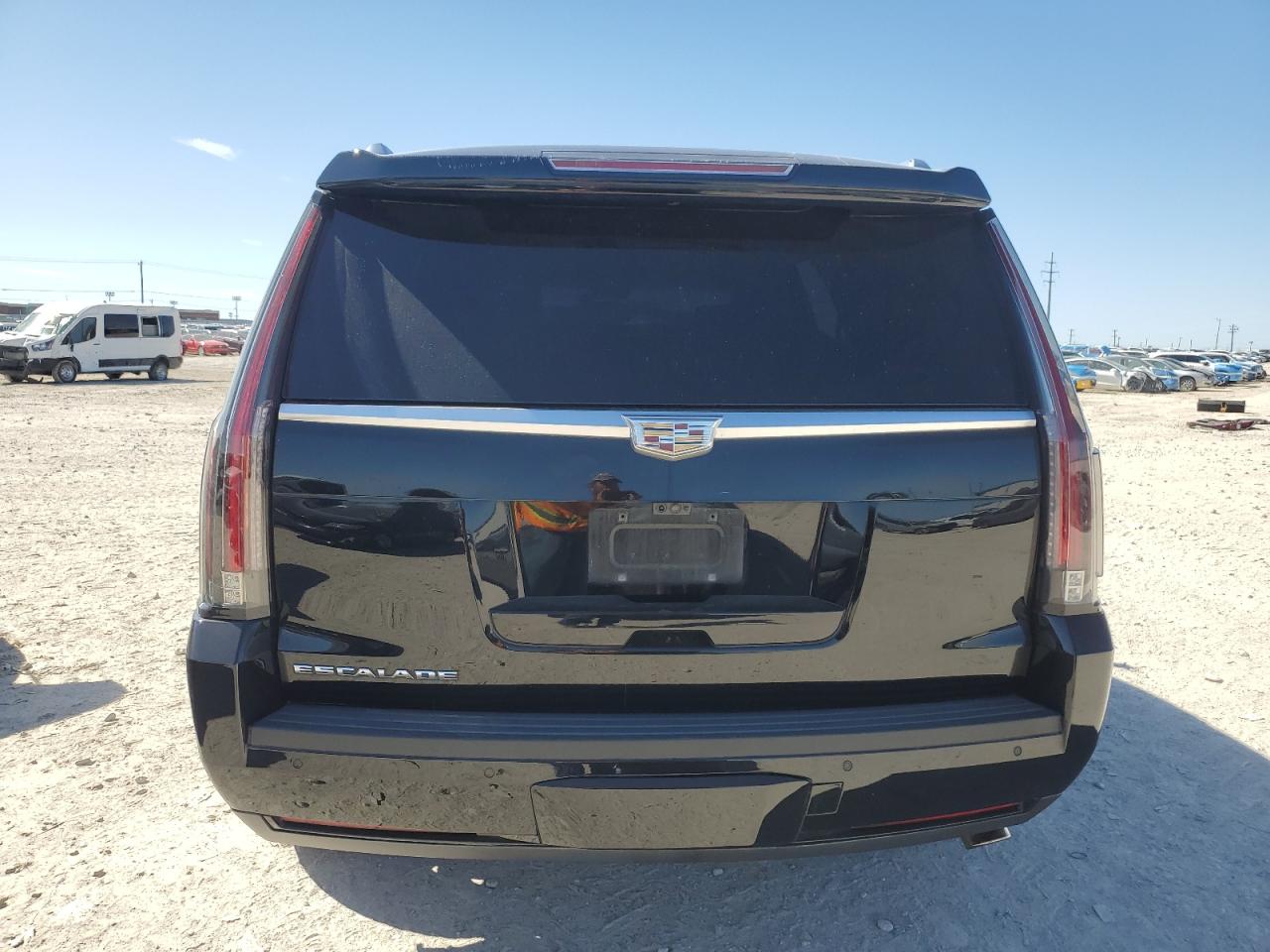 2017 Cadillac Escalade - Image 6