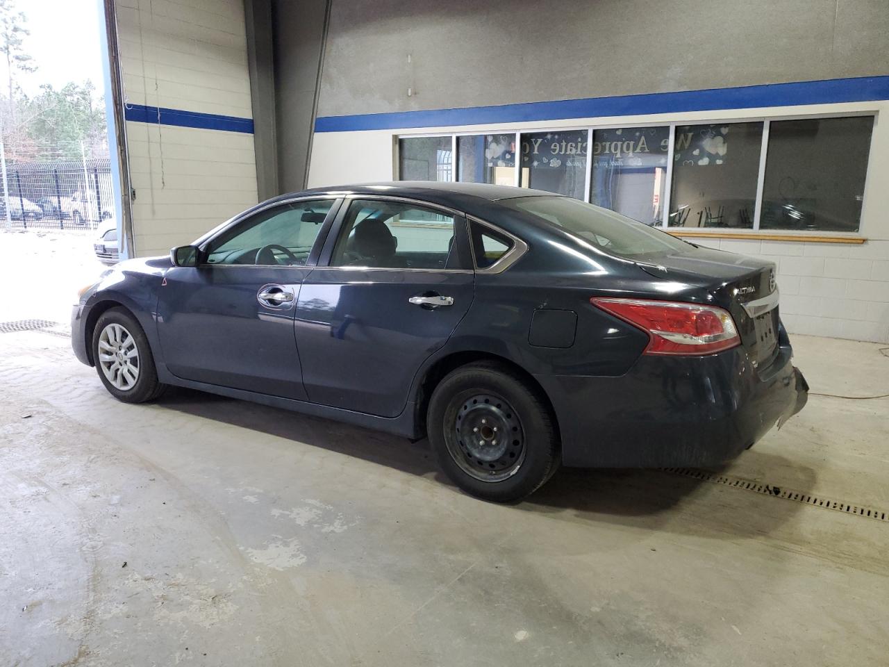 2013 Nissan Altima - Image 2