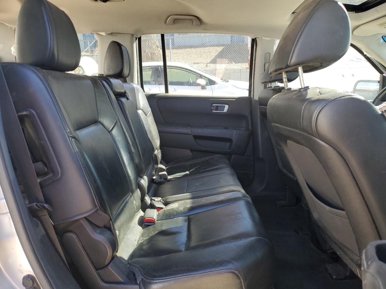 2012 Honda Pilot - Image 12
