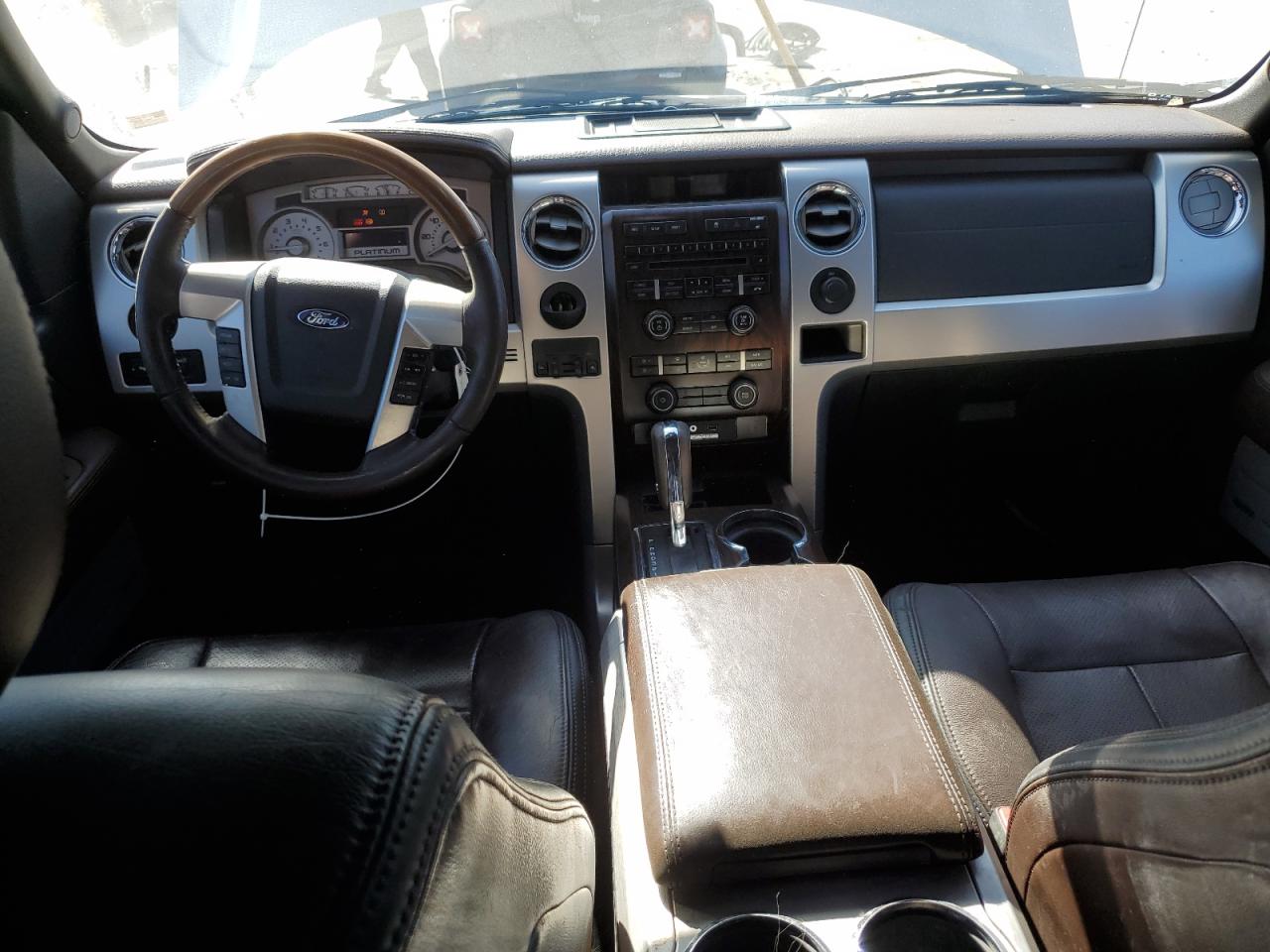 2010 Ford F-150 - Image 8