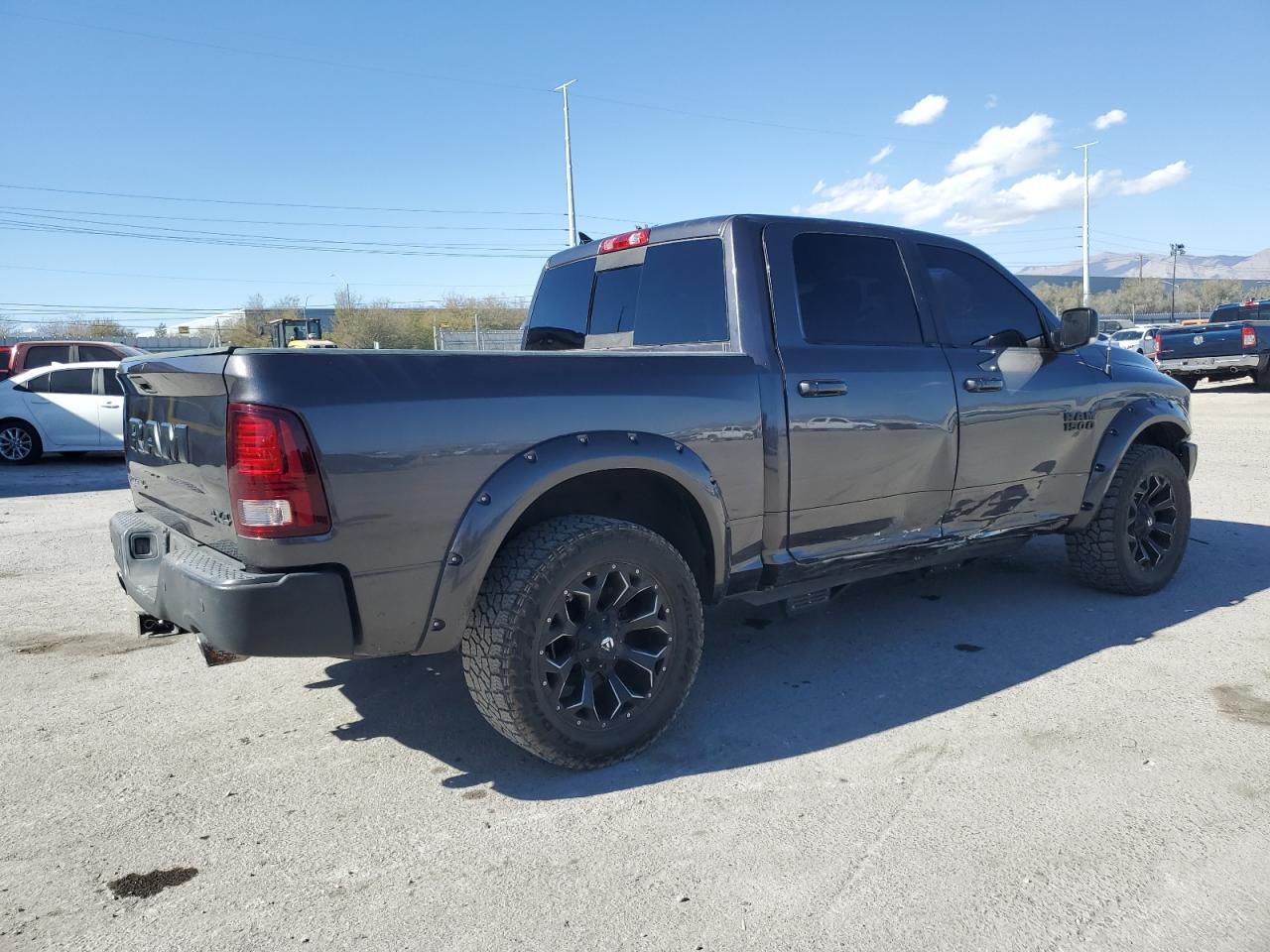 2017 RAM 1500 - Image 3