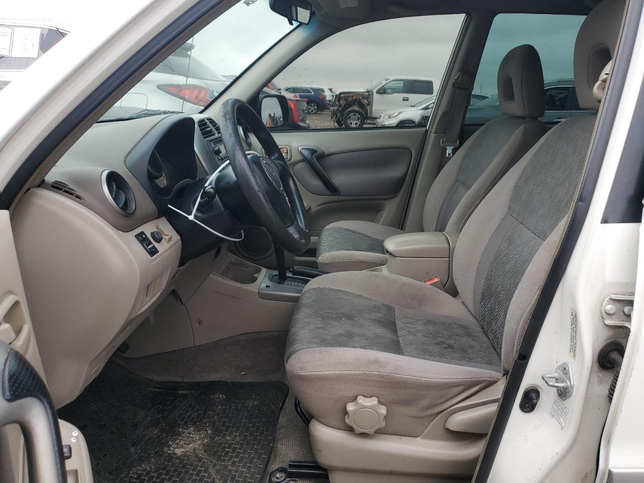 2002 Toyota RAV 4 - Image 7