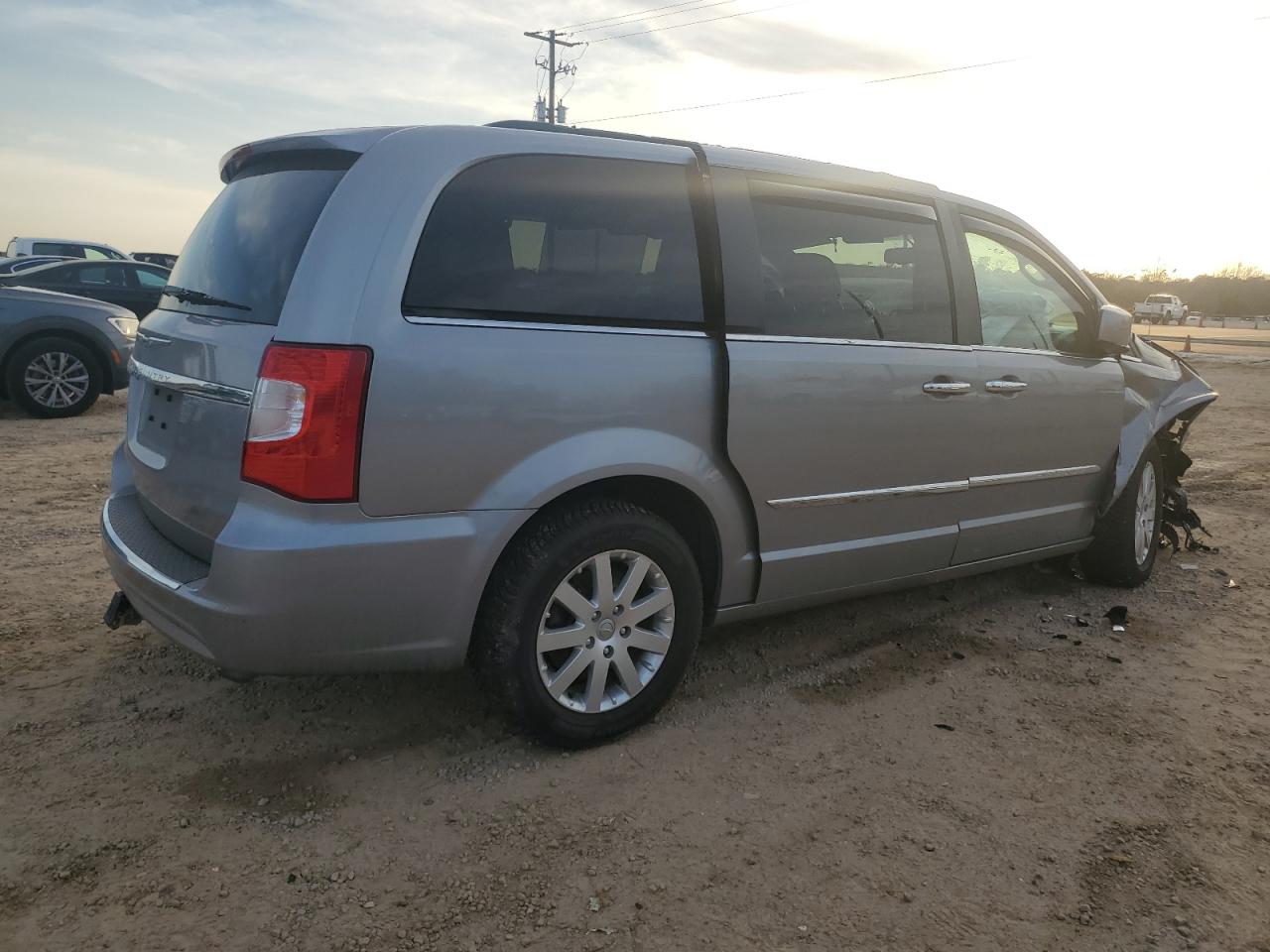 2016 Chrysler Town & Country Touring VIN: 2C4RC1BG8GR207198 Lot: 65929875