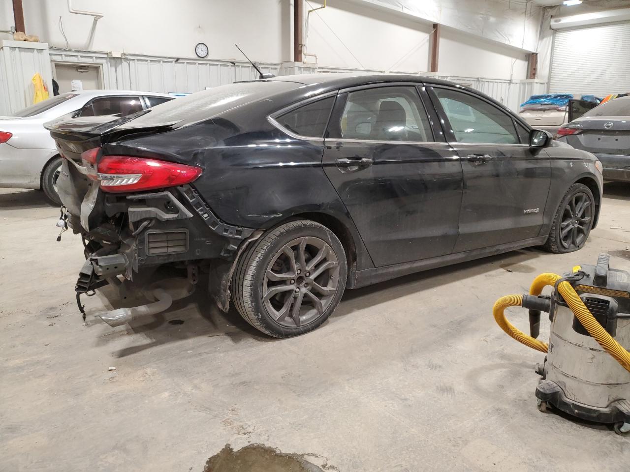 2018 Ford Fusion - Image 3