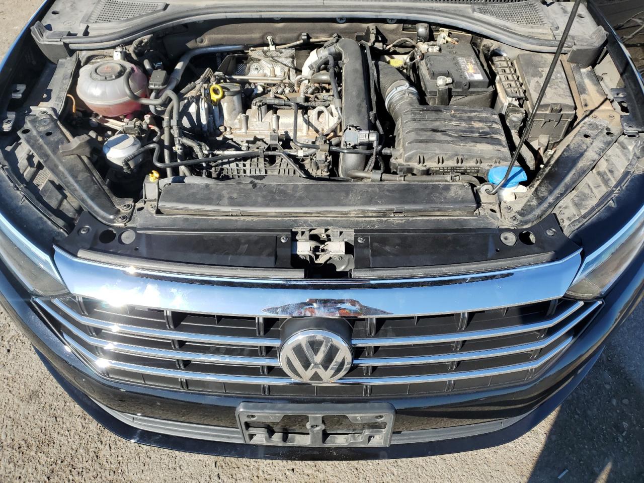 2021 Volkswagen Jetta - Image 11