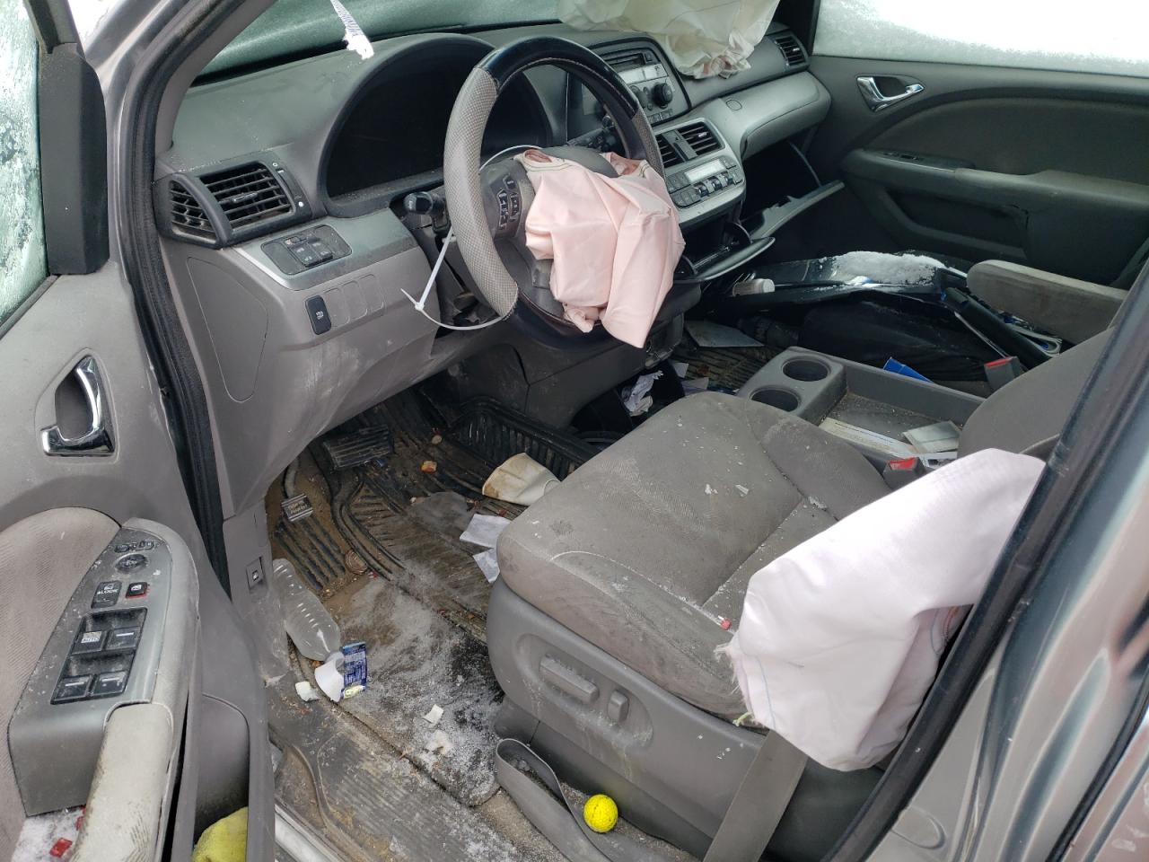 2010 Honda Odyssey - Image 8