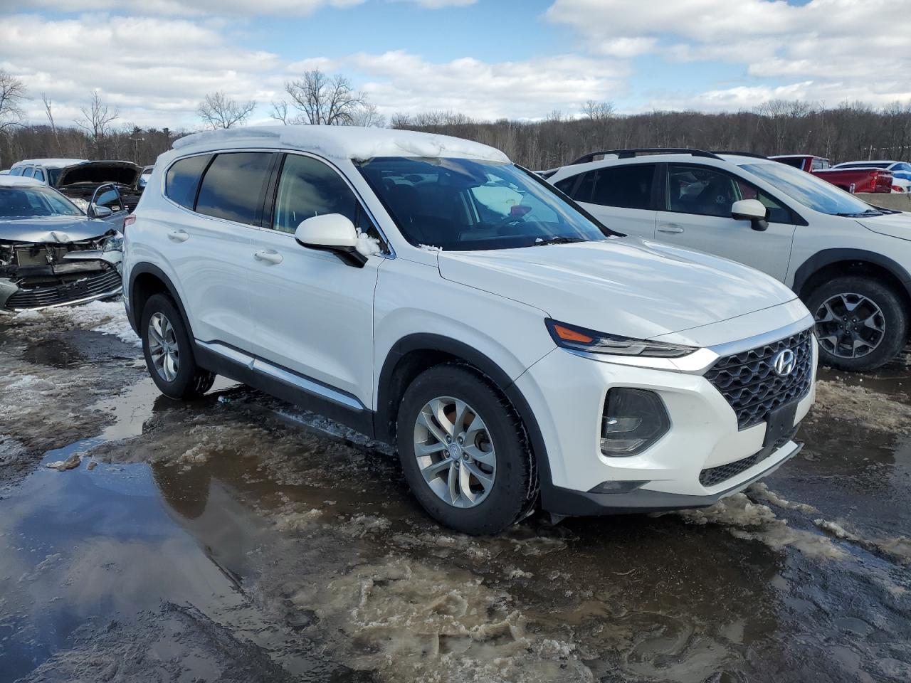 2019 Hyundai Santa Fe - Image 4