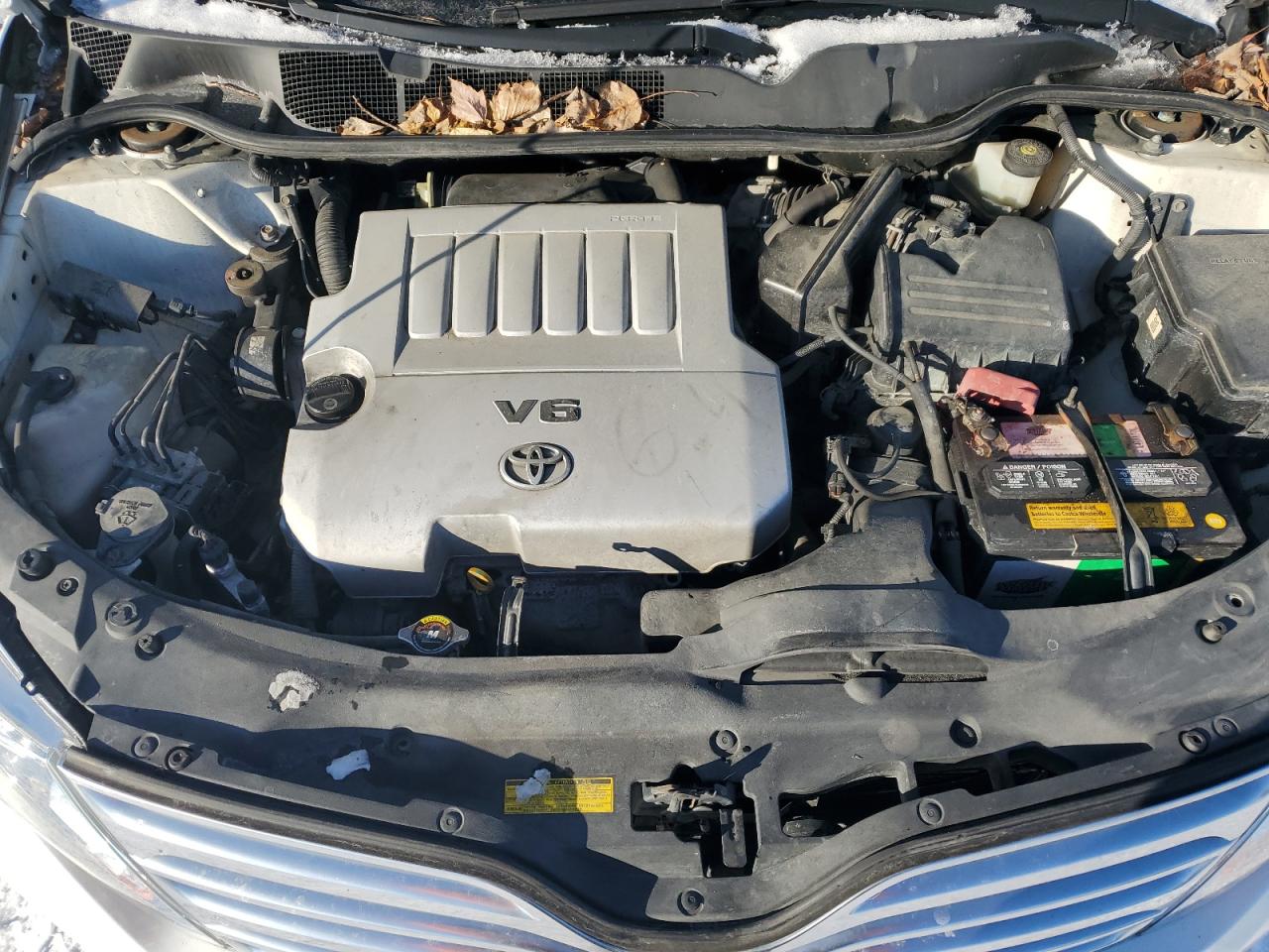 2009 Toyota Venza - Image 13