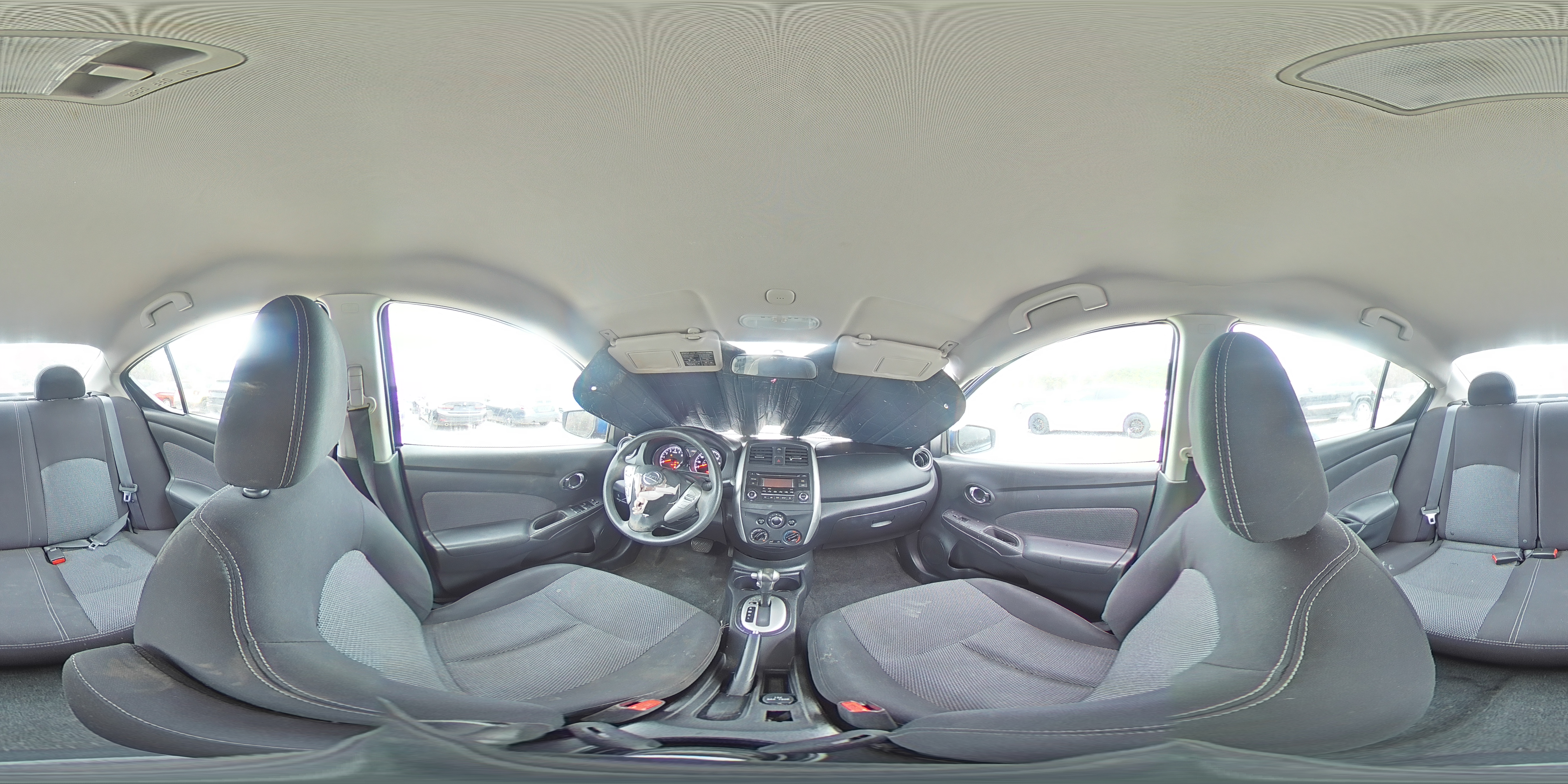 2015 Nissan Versa - Image 15