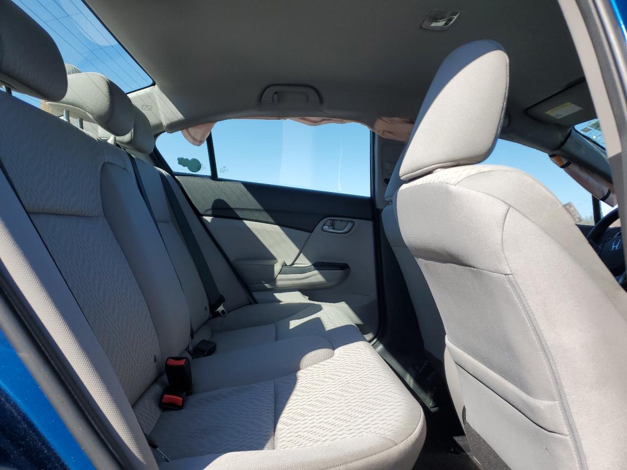 2015 Honda Civic - Image 10