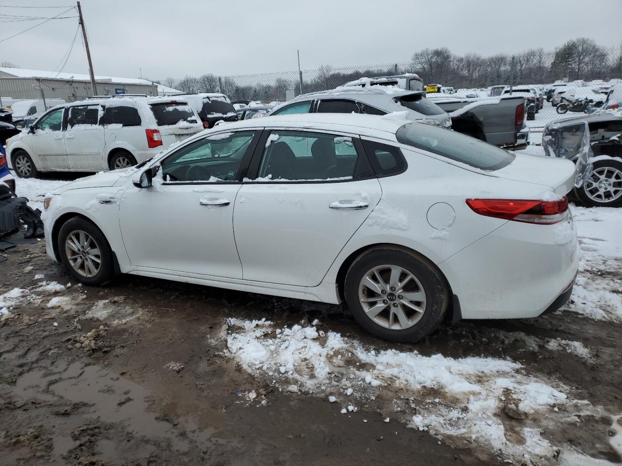 2016 Kia Optima - Image 2