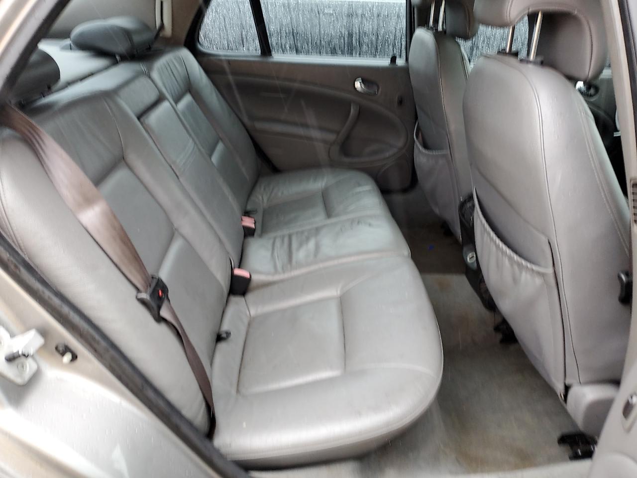 2005 Saab 95 - Image 10