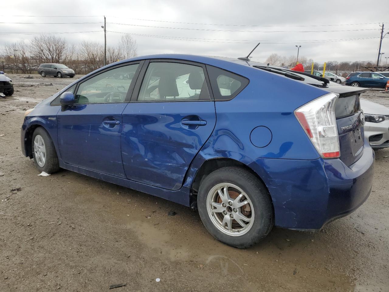 2010 Toyota Prius - Image 2