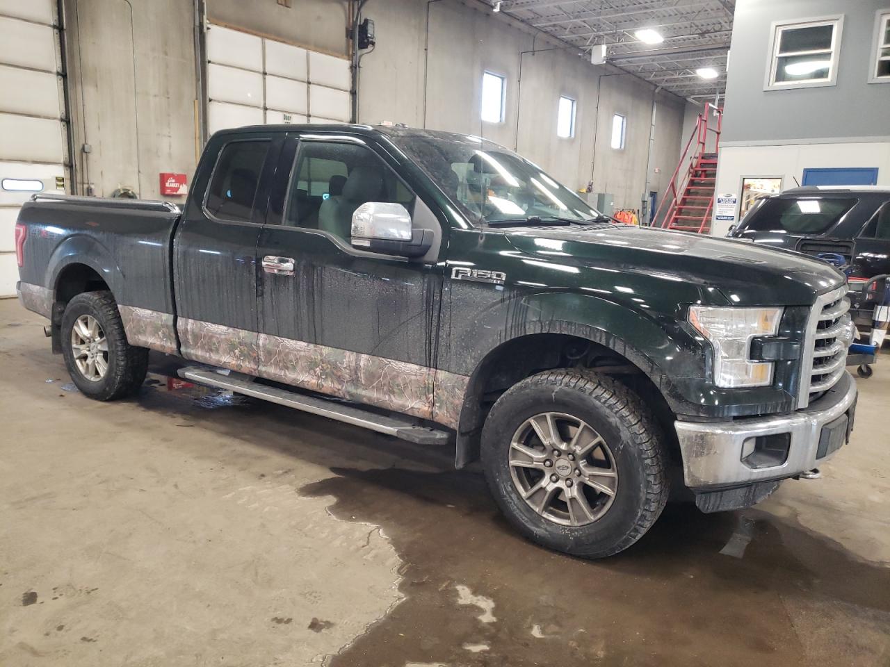 2015 Ford F-150 - Image 4