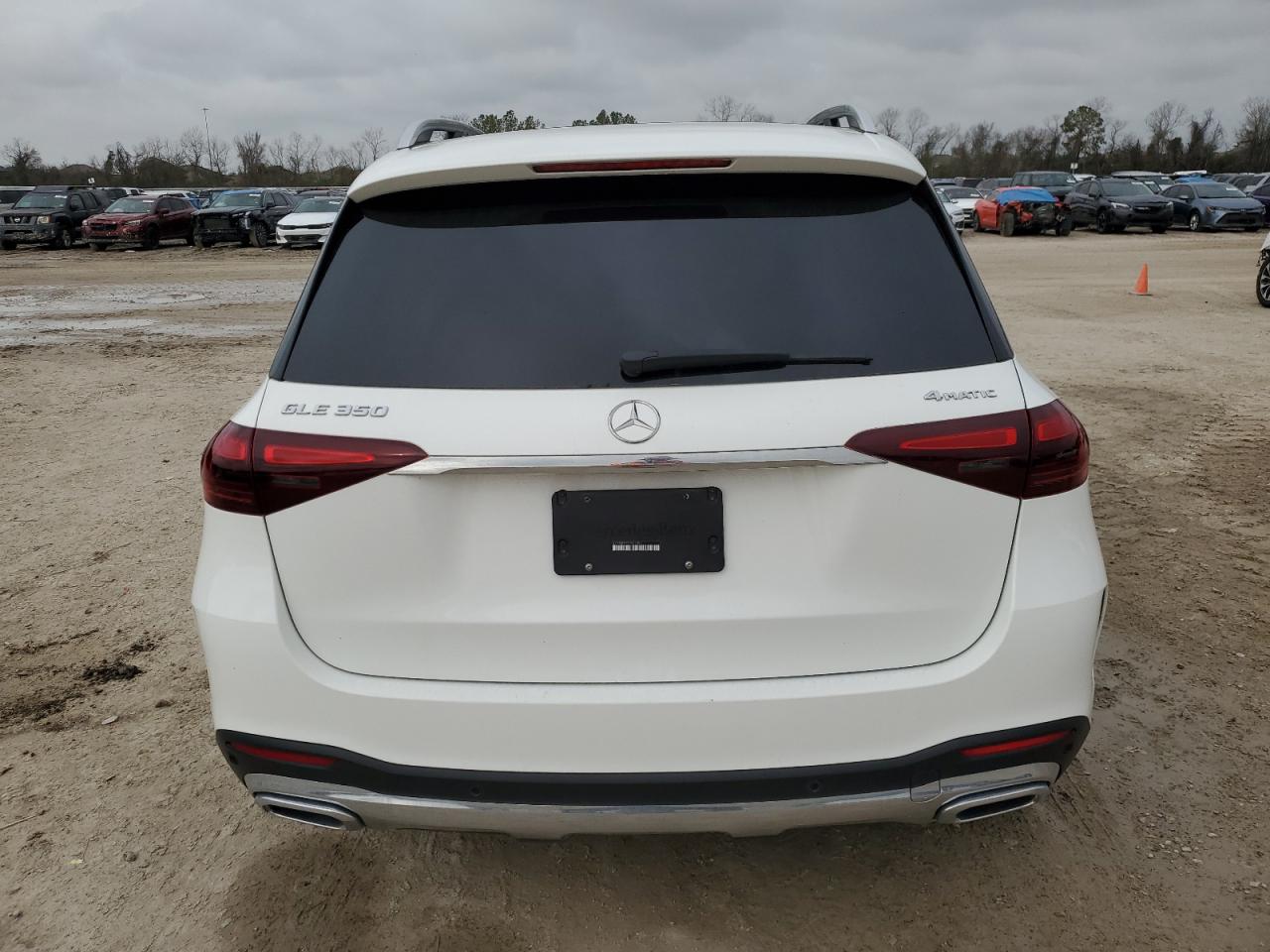 2024 Mercedes-Benz GLE - Image 6