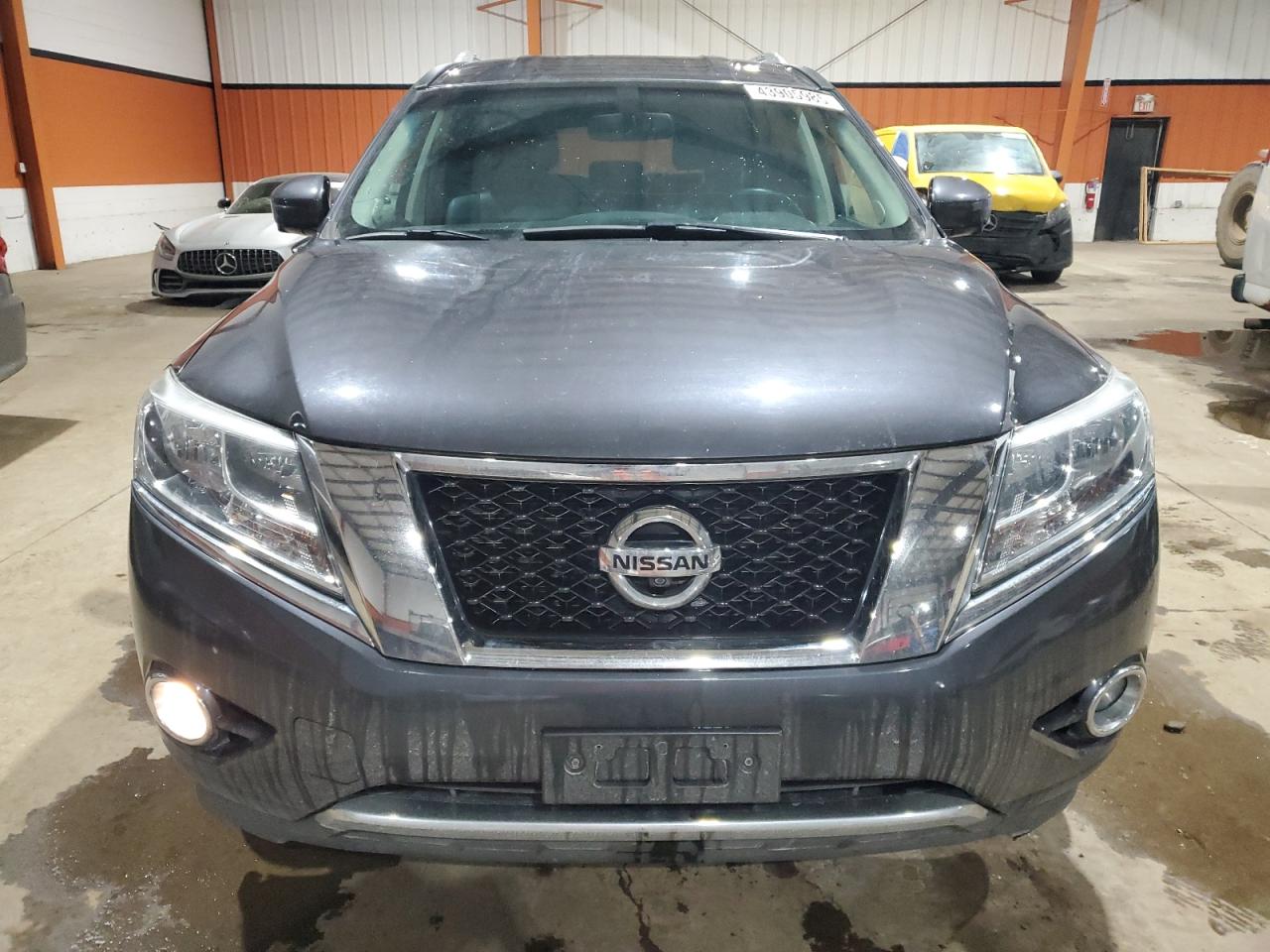 2014 Nissan Pathfinder - Image 5