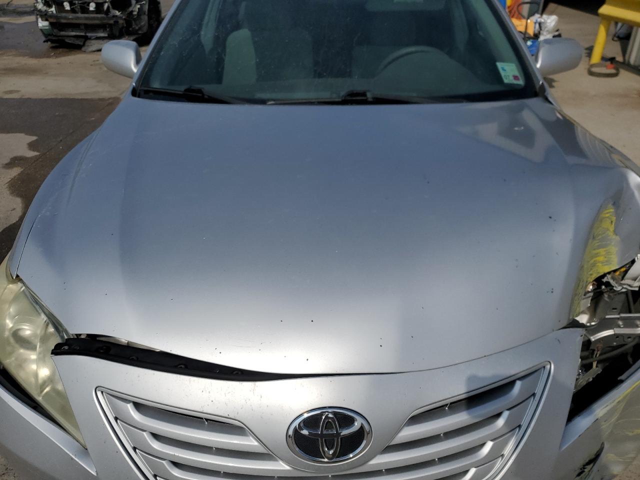 2009 Toyota Camry - Image 11