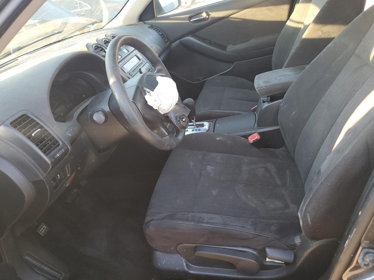 2012 Nissan Altima - Image 7