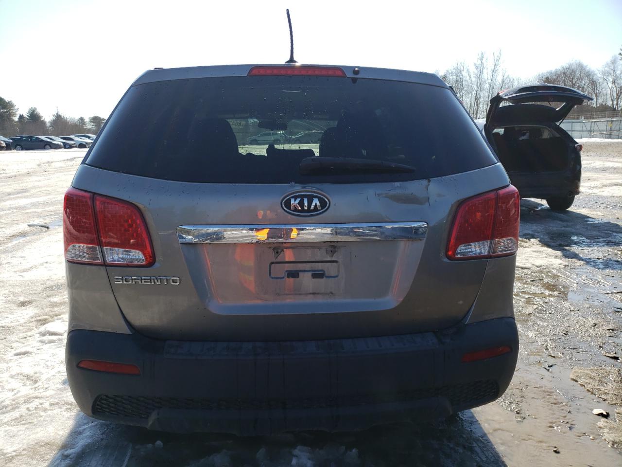 2011 Kia Sorento - Image 6