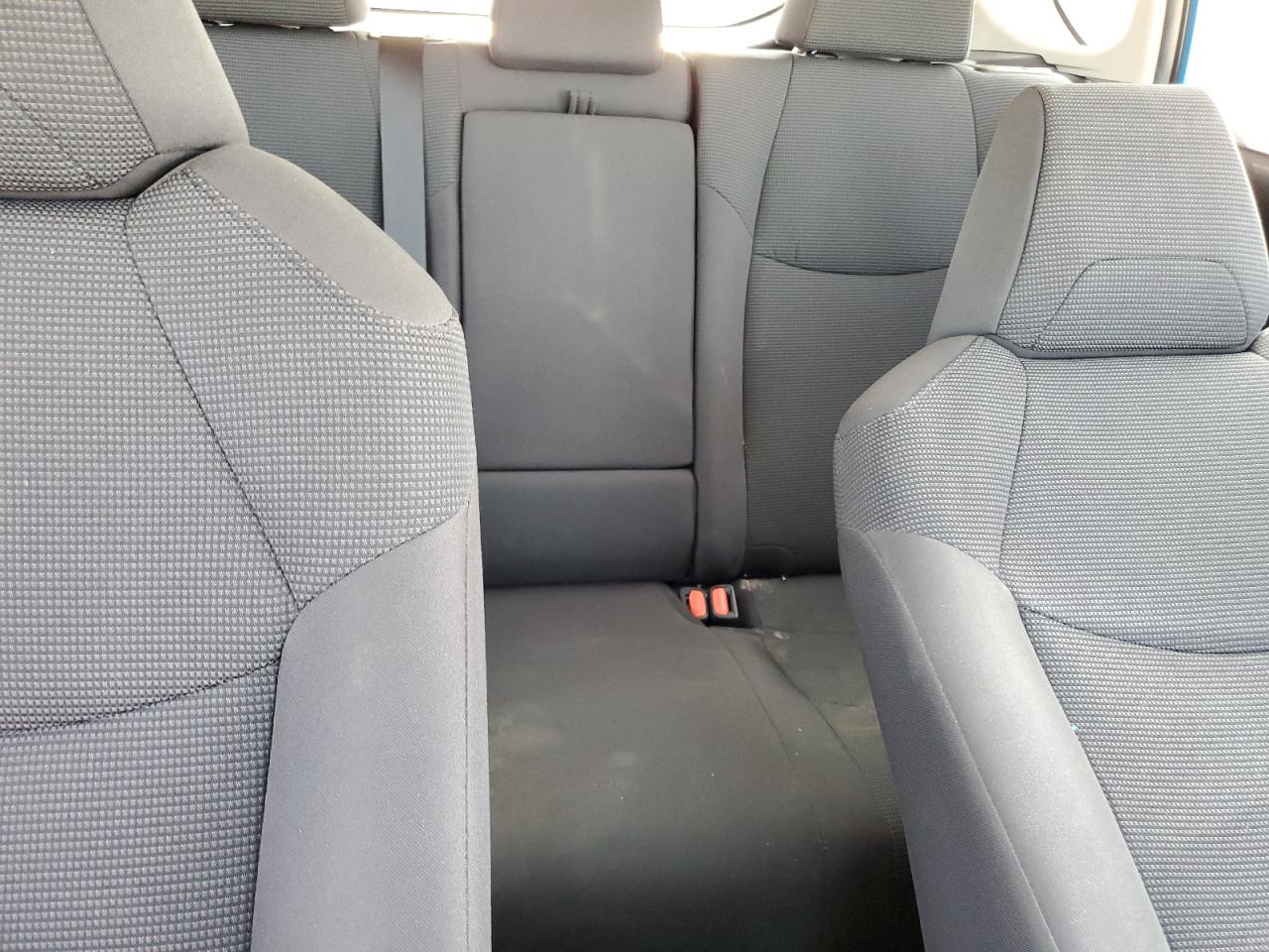 2021 Toyota RAV 4 - Image 10