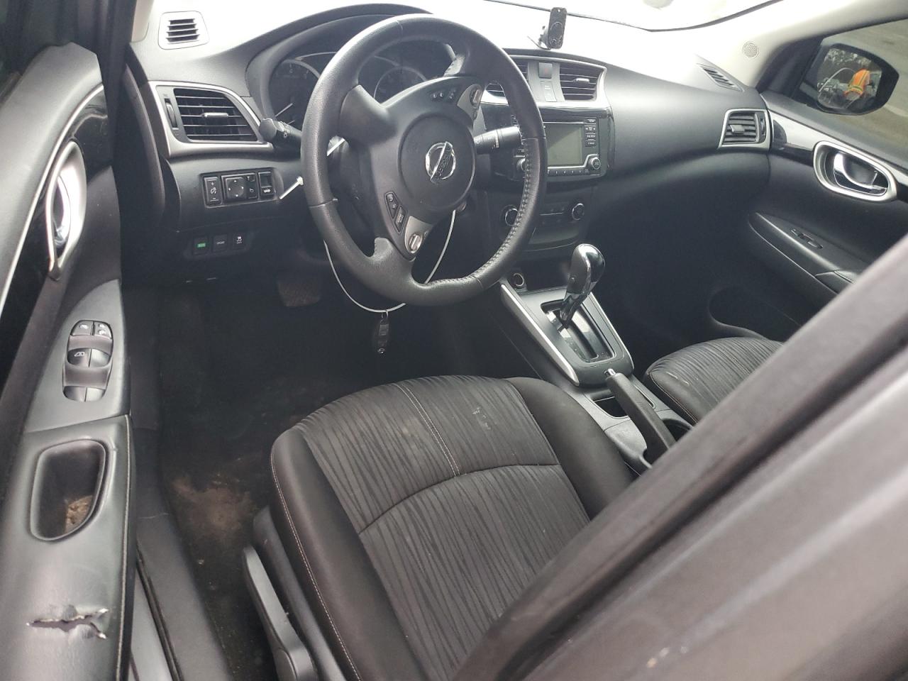 2017 Nissan Sentra - Image 8