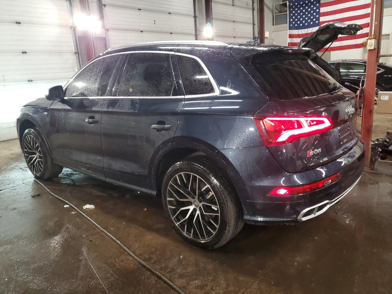 2018 Audi SQ5 - Image 2