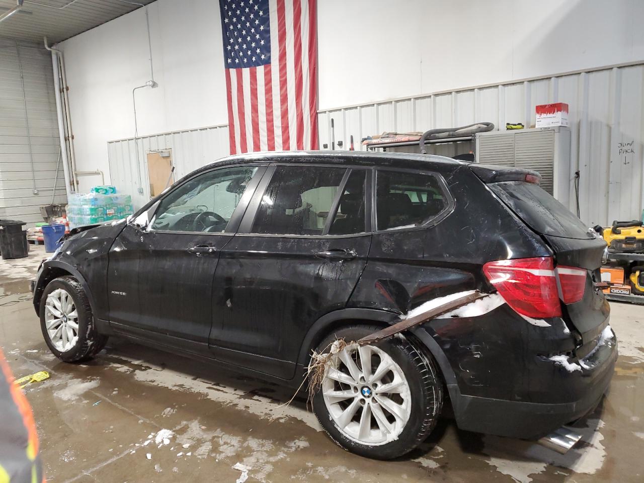 2015 BMW X3 - Image 2