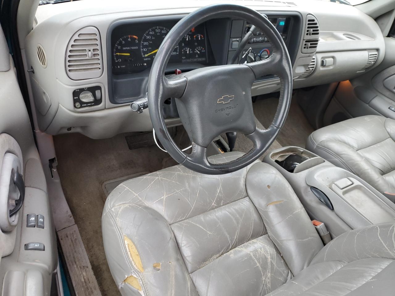 1995 Chevrolet GMT-400 - Image 8