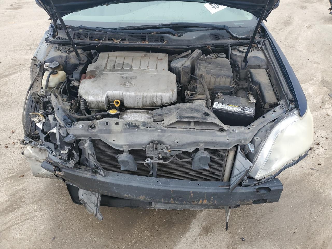2005 Toyota Avalon - Image 11