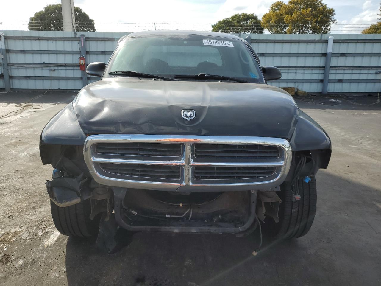 2004 Dodge Dakota - Image 5