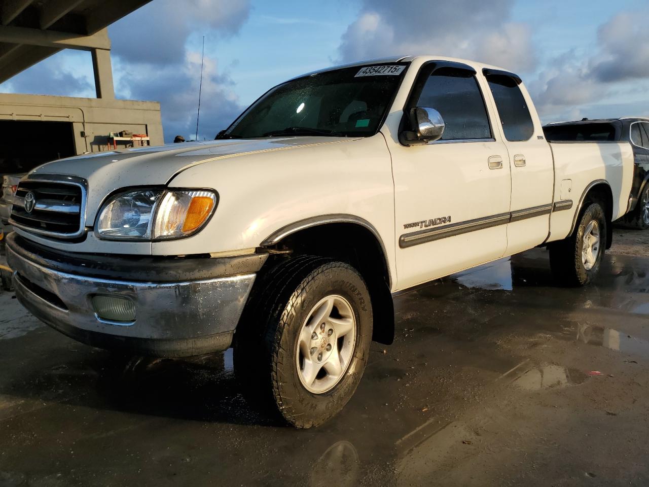 2002 Toyota Tundra - Image 1
