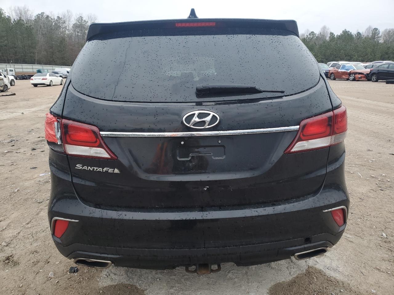 2018 Hyundai Santa Fe - Image 6