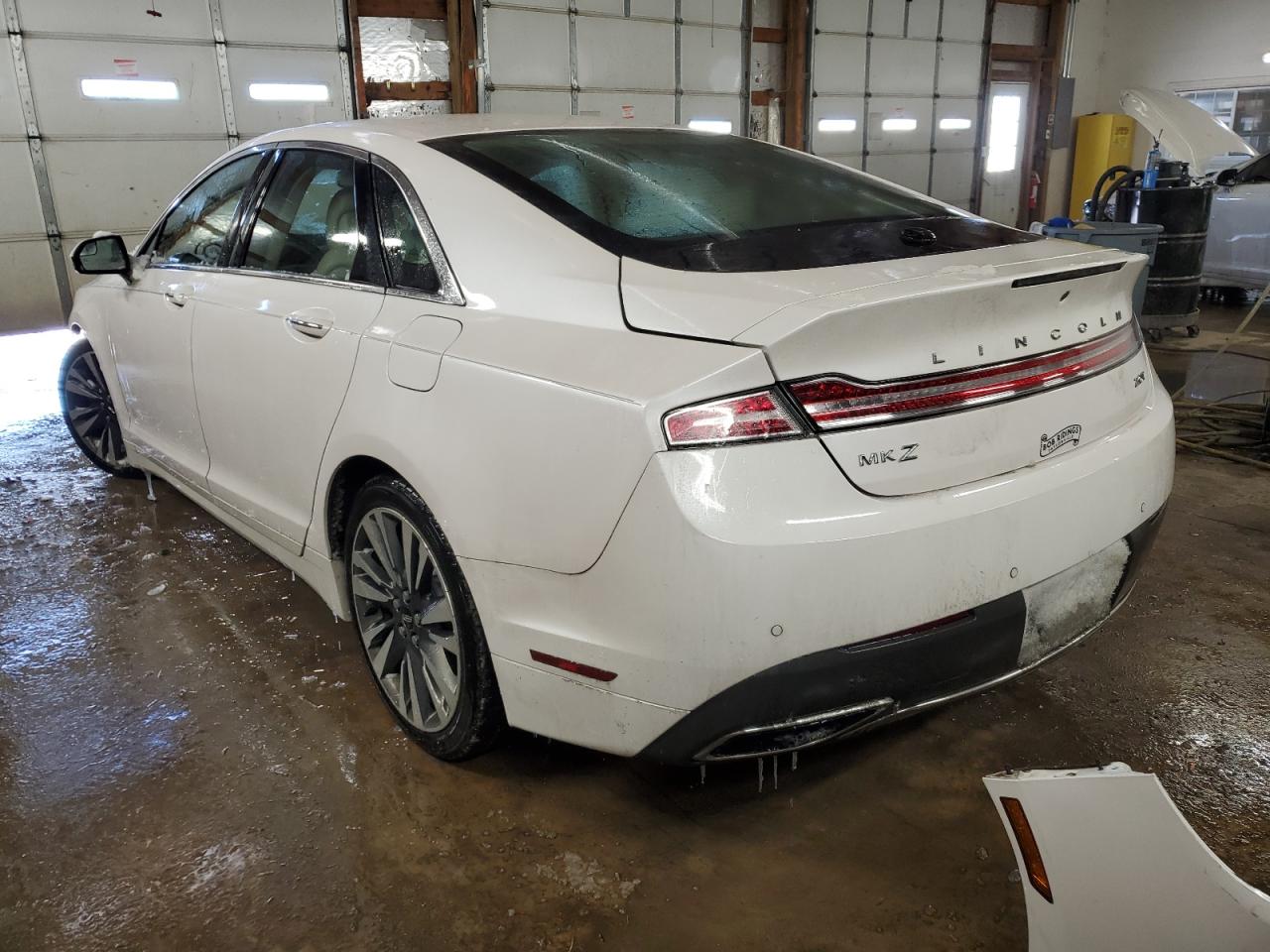 2017 Lincoln MKZ - Image 2
