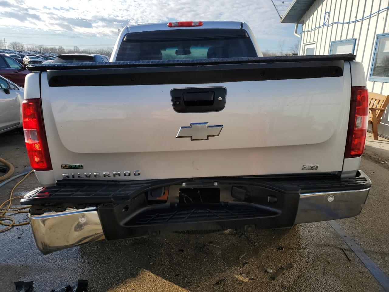 2011 Chevrolet Silverado - Image 6