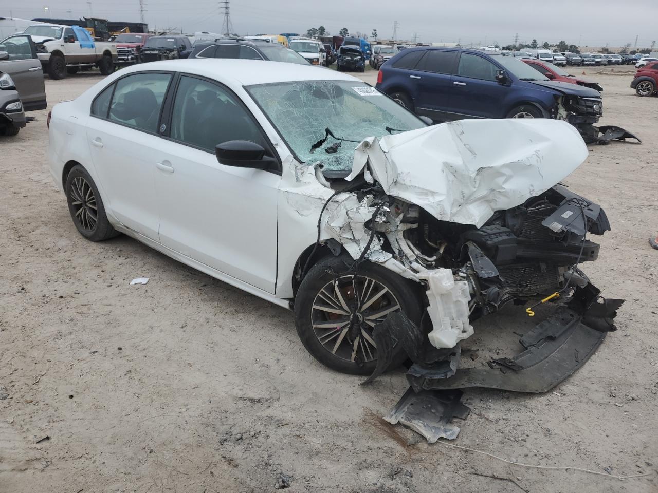 2018 Volkswagen Jetta - Image 4