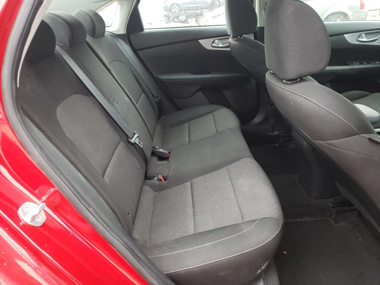 2022 Kia Forte - Image 10