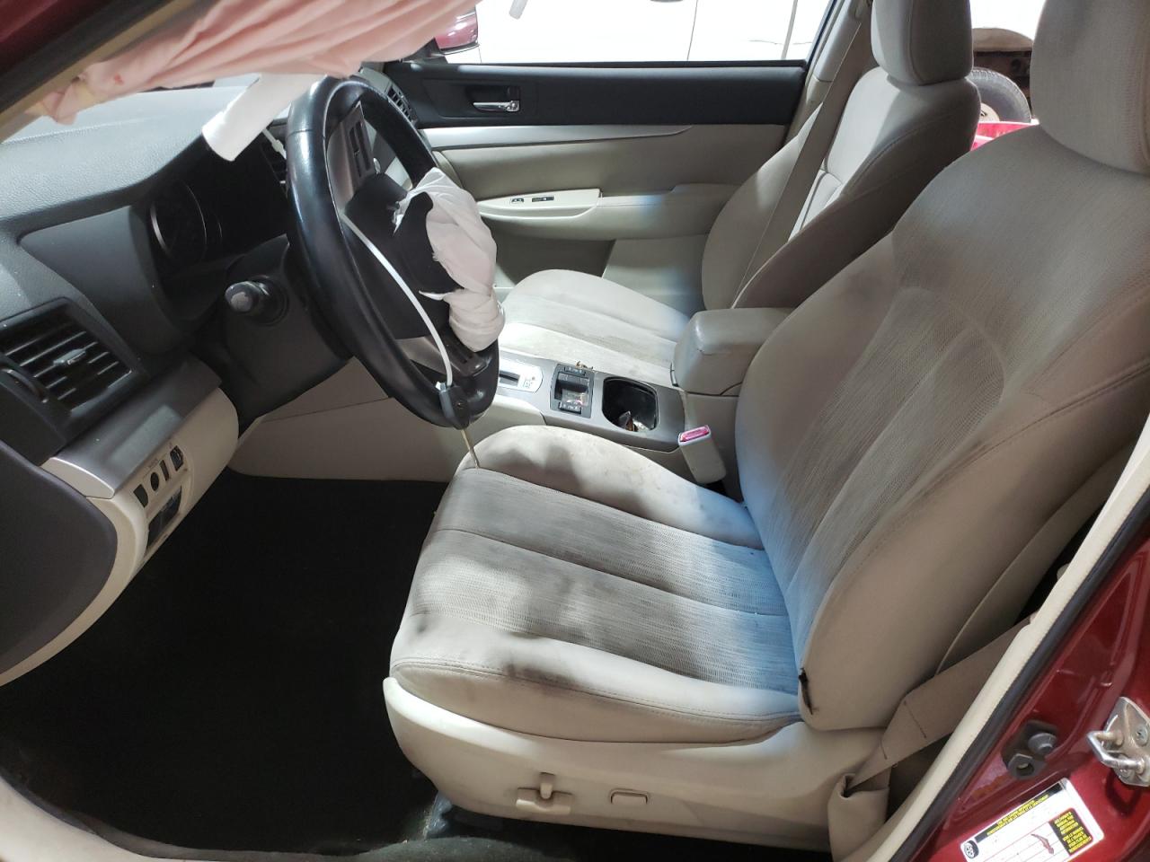 2014 Subaru Outback - Image 7