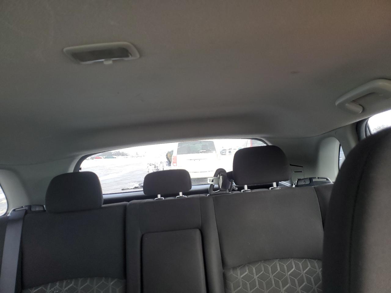 2021 Mitsubishi Outlander - Image 10