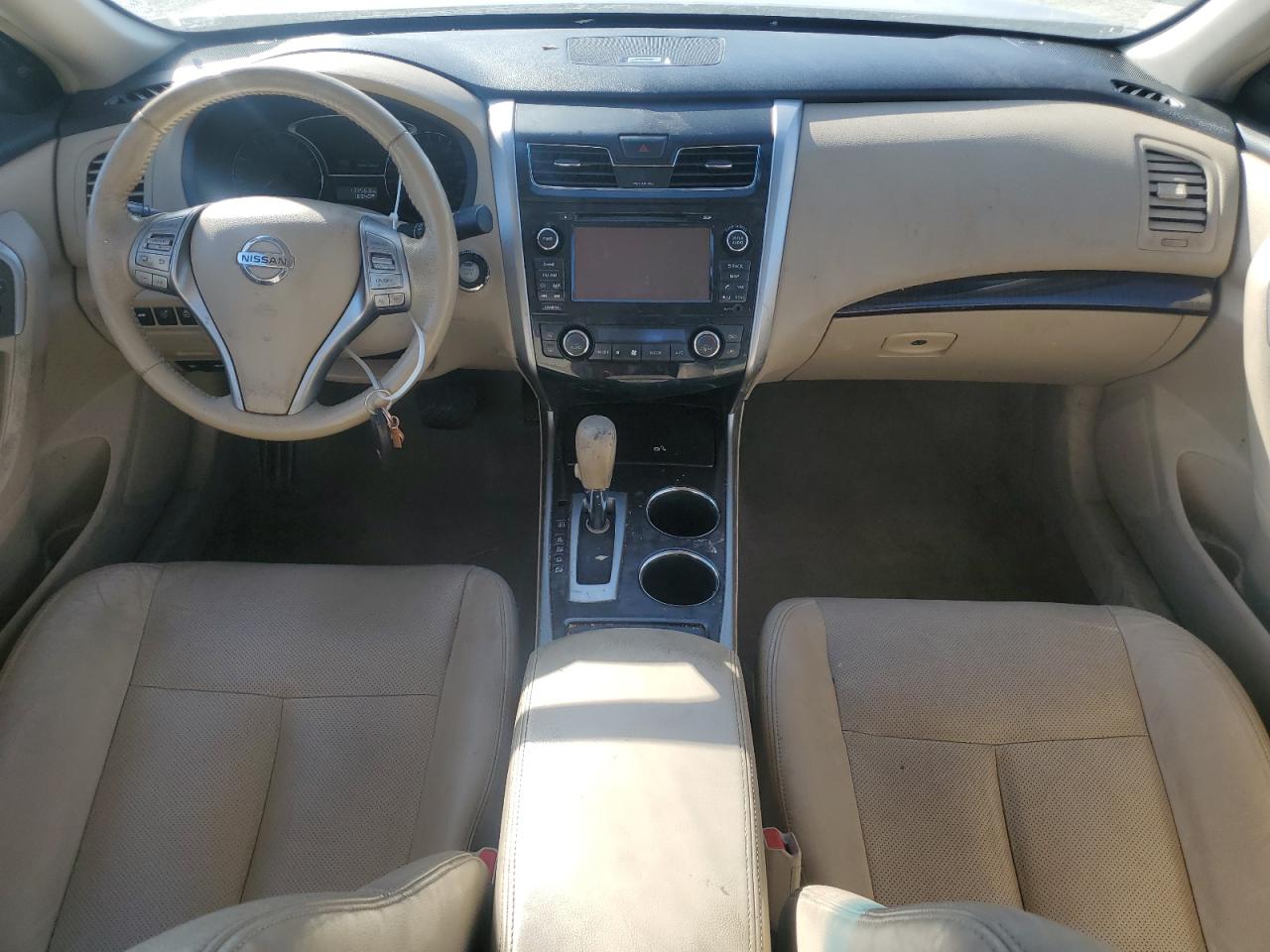 2013 Nissan Altima - Image 8