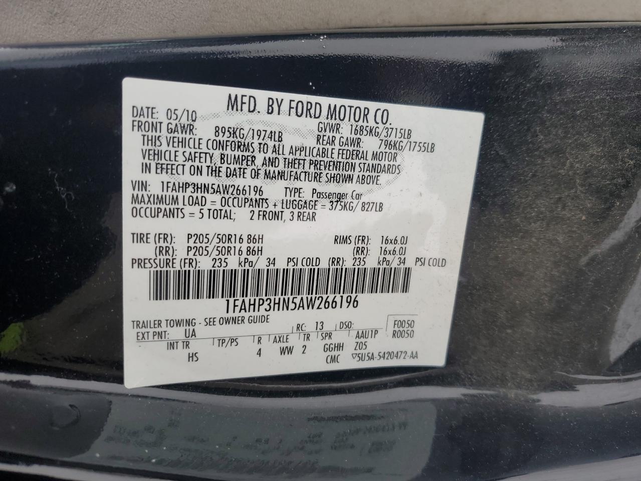 2010 Ford Focus - Image 12