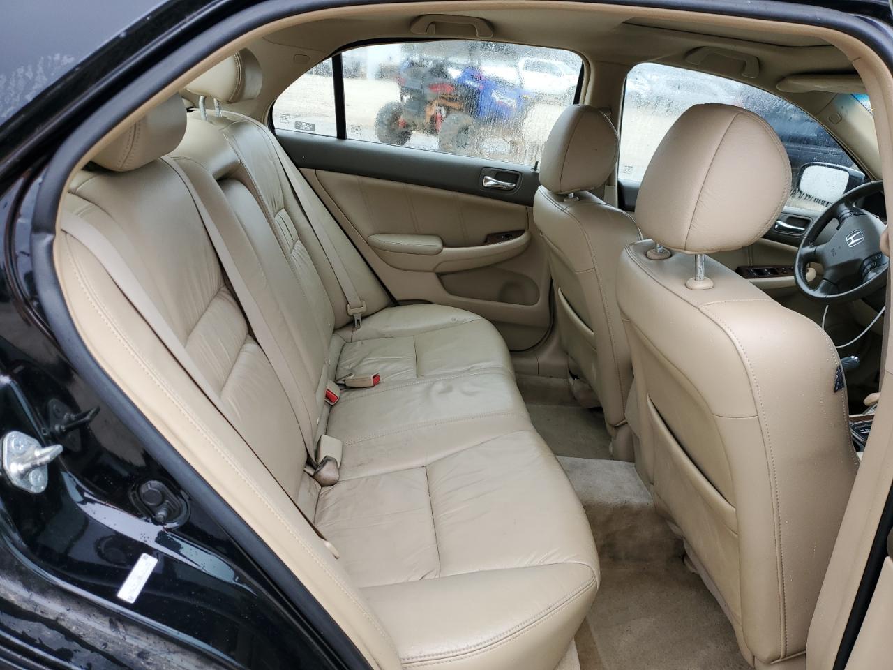 2006 Honda Accord - Image 10