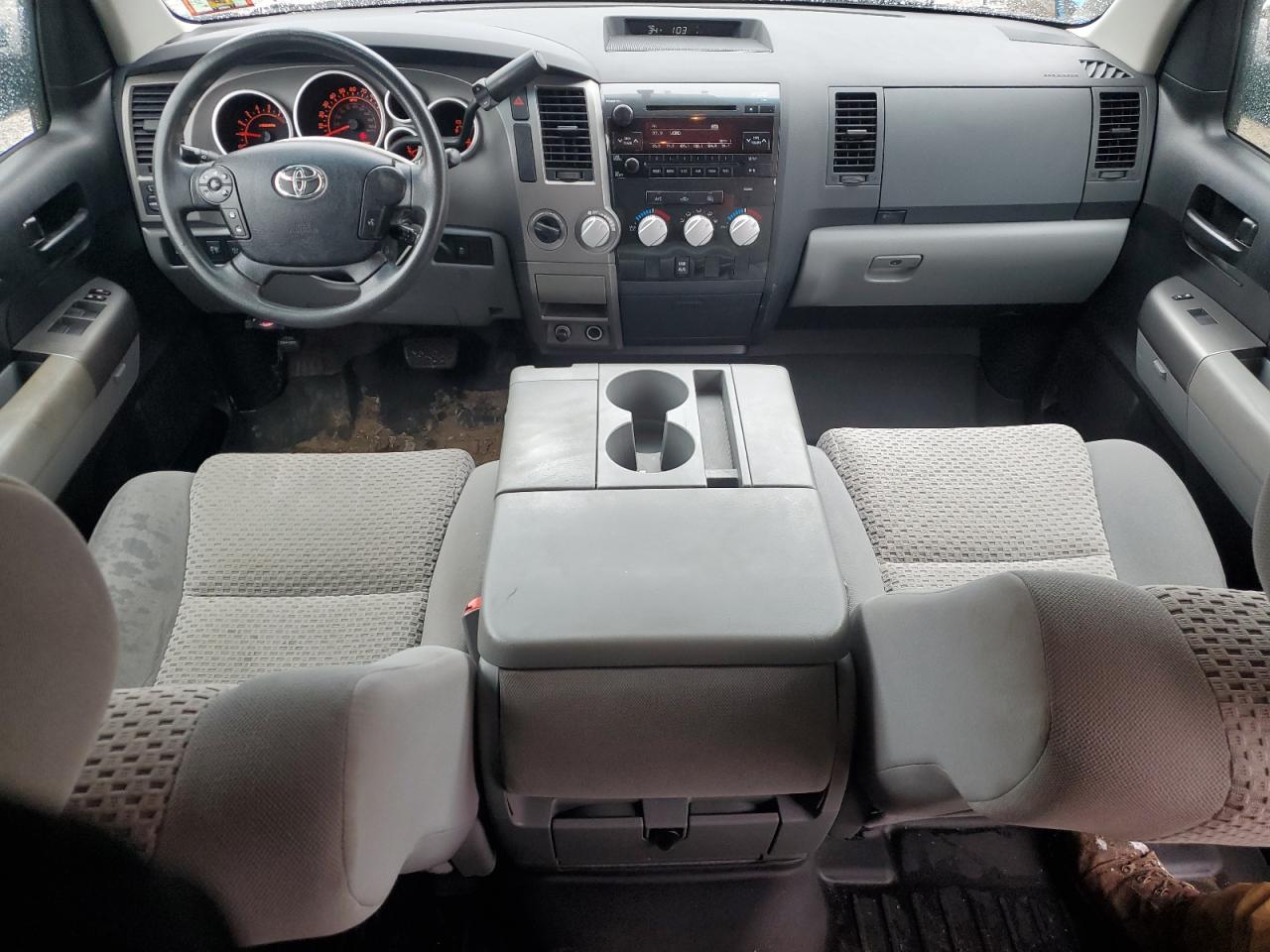 2010 Toyota Tundra - Image 8