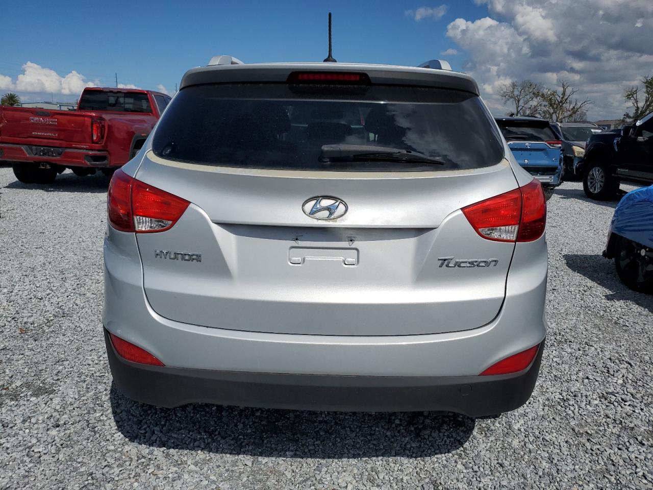 2012 Hyundai Tucson - Image 6