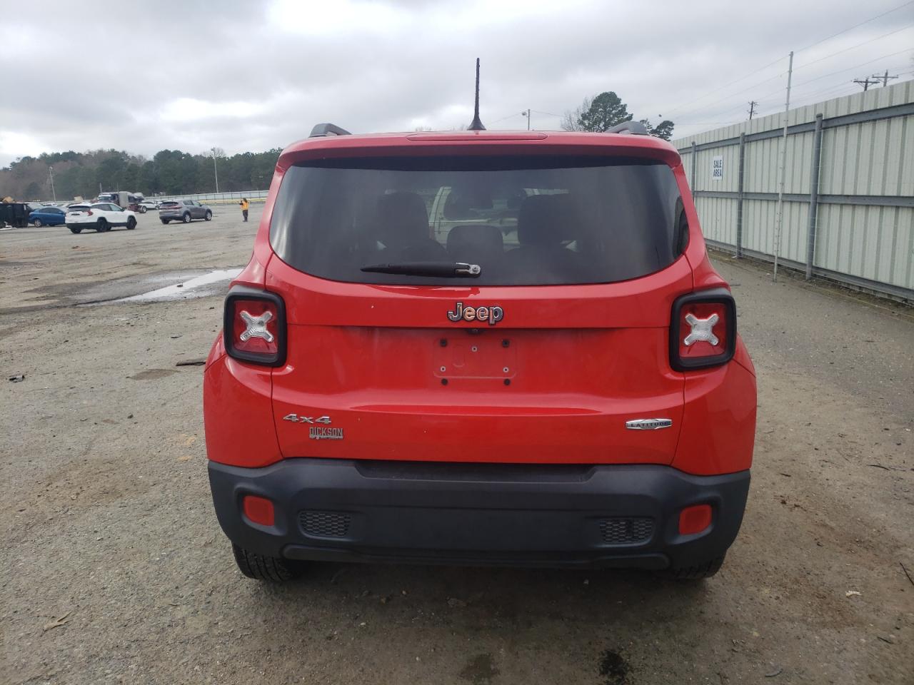 2017 Jeep Renegade - Image 6